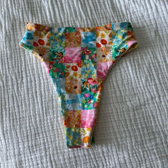 Ashley High Waist Reversible Bottoms- Love Bug NWOT - Picture 3 of 7
